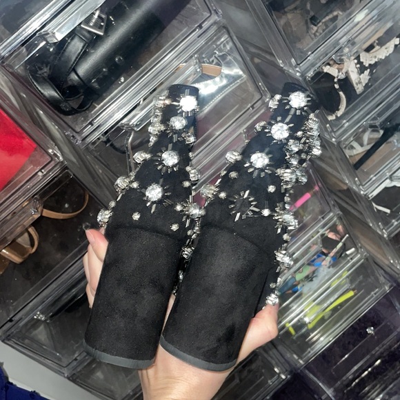 Betsy Johnson studded bootie heels - Picture 3 of 9